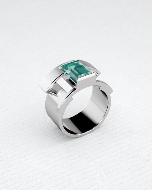 Bague en or jaune et Tourmaline