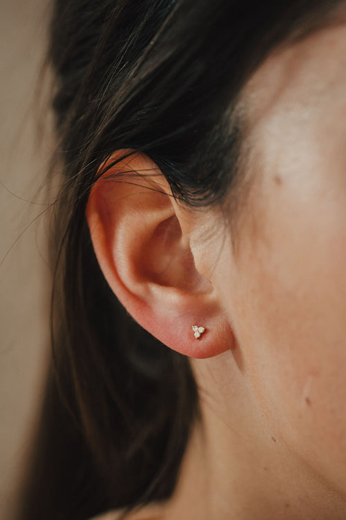 Boucles d'oreilles en or jaune et diamants