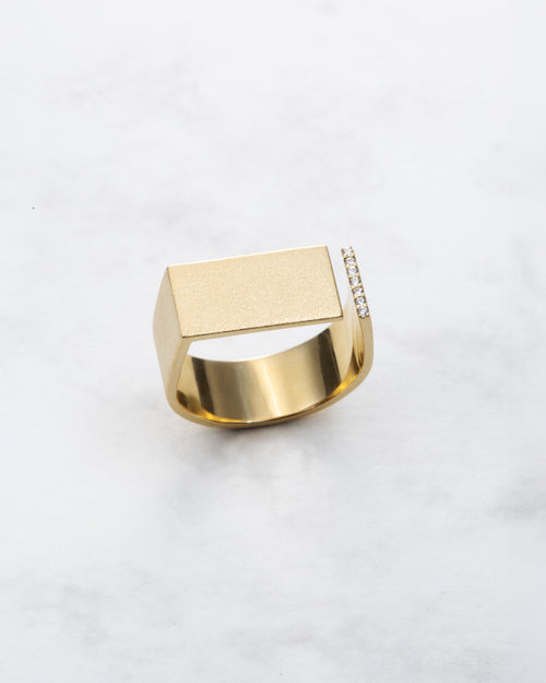 Bague en or jaune et diamants