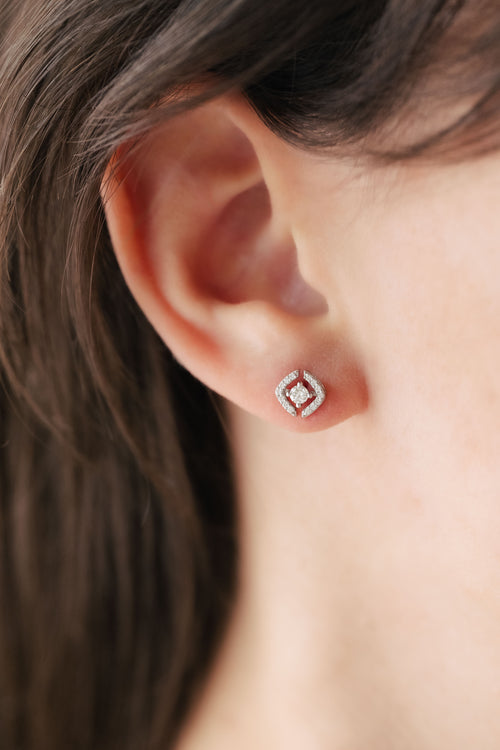 Boucles d'oreilles en or blanc et diamants