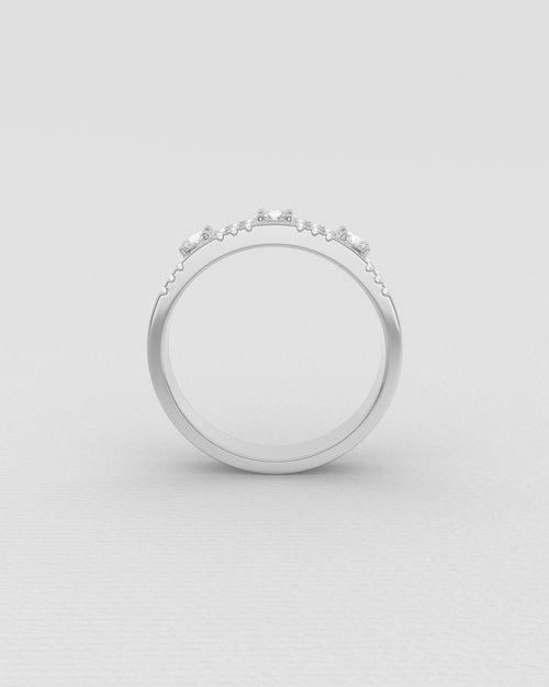 Bague en or blanc et diamants