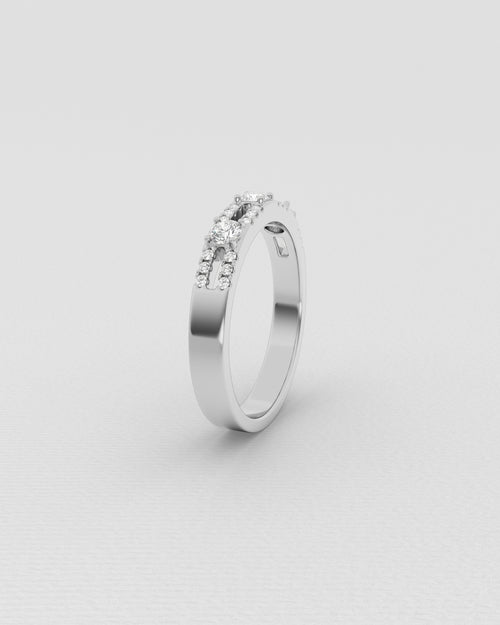 Bague en or blanc et diamants