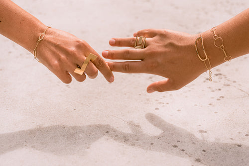 Yellow gold ring