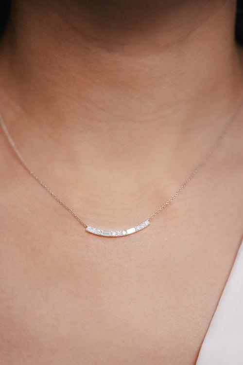 Collier en or blanc et diamants