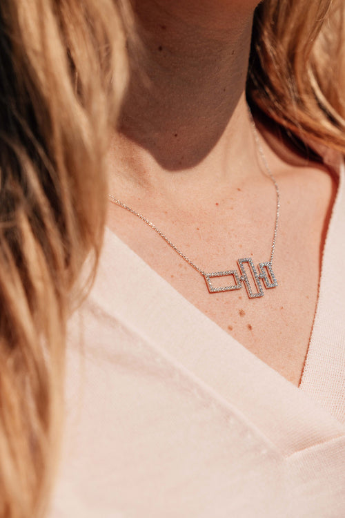 White gold and diamond necklace