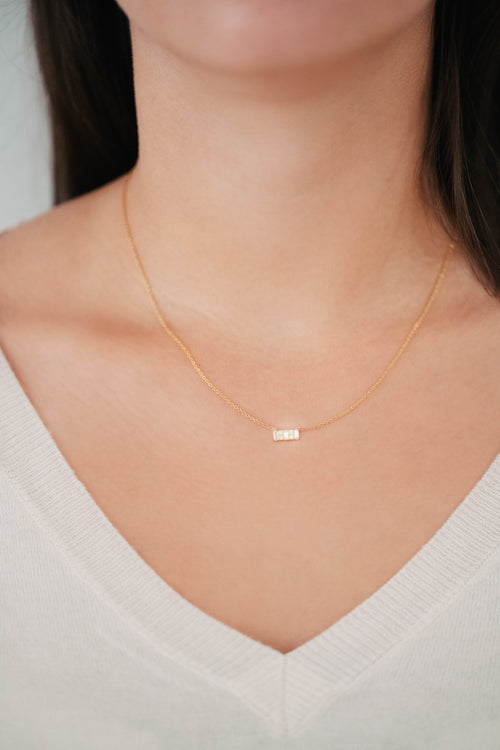 Collier en or jaune et diamants