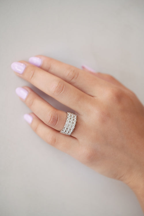 Bague en or blanc et diamants
