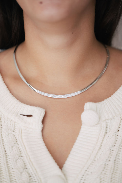 White gold and diamond necklace