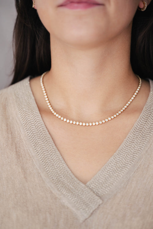 Collier en or jaune et diamants