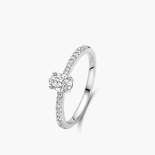 Bague en or blanc et diamants