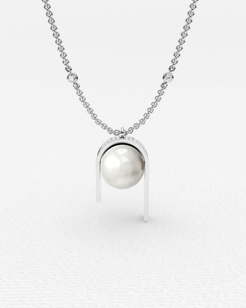 Collier en or blanc, Perle Mer du Sud et diamants