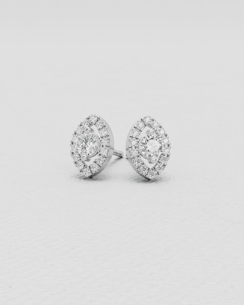 Boucles d'oreilles en or blanc et diamants