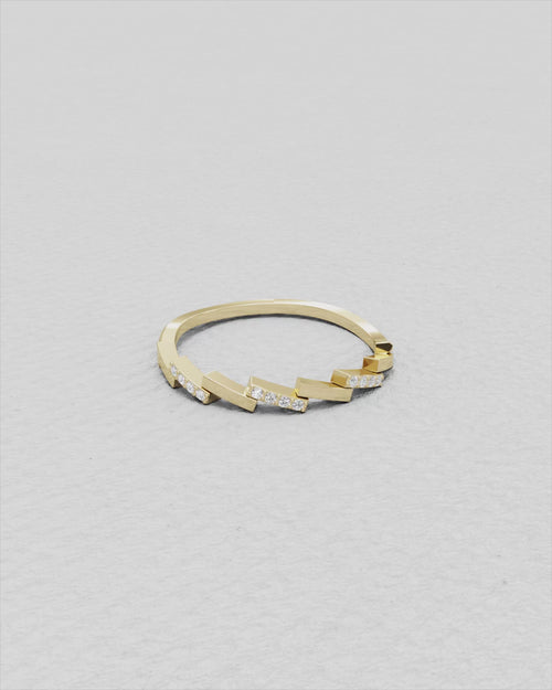 Bague en or blanc et diamants