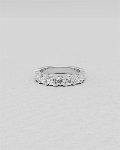Bague en or bicolore et diamants