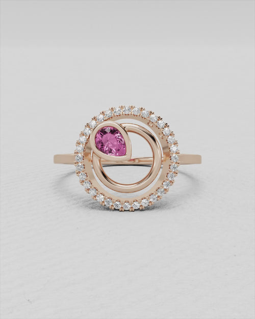 Bague en or jaune , diamants et saphir rose