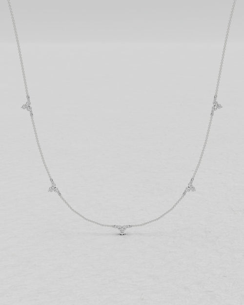 Collier en or jaune et diamants