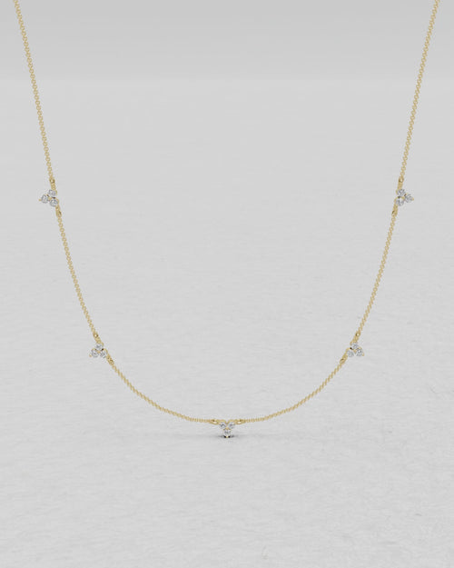Collier en or jaune et diamants
